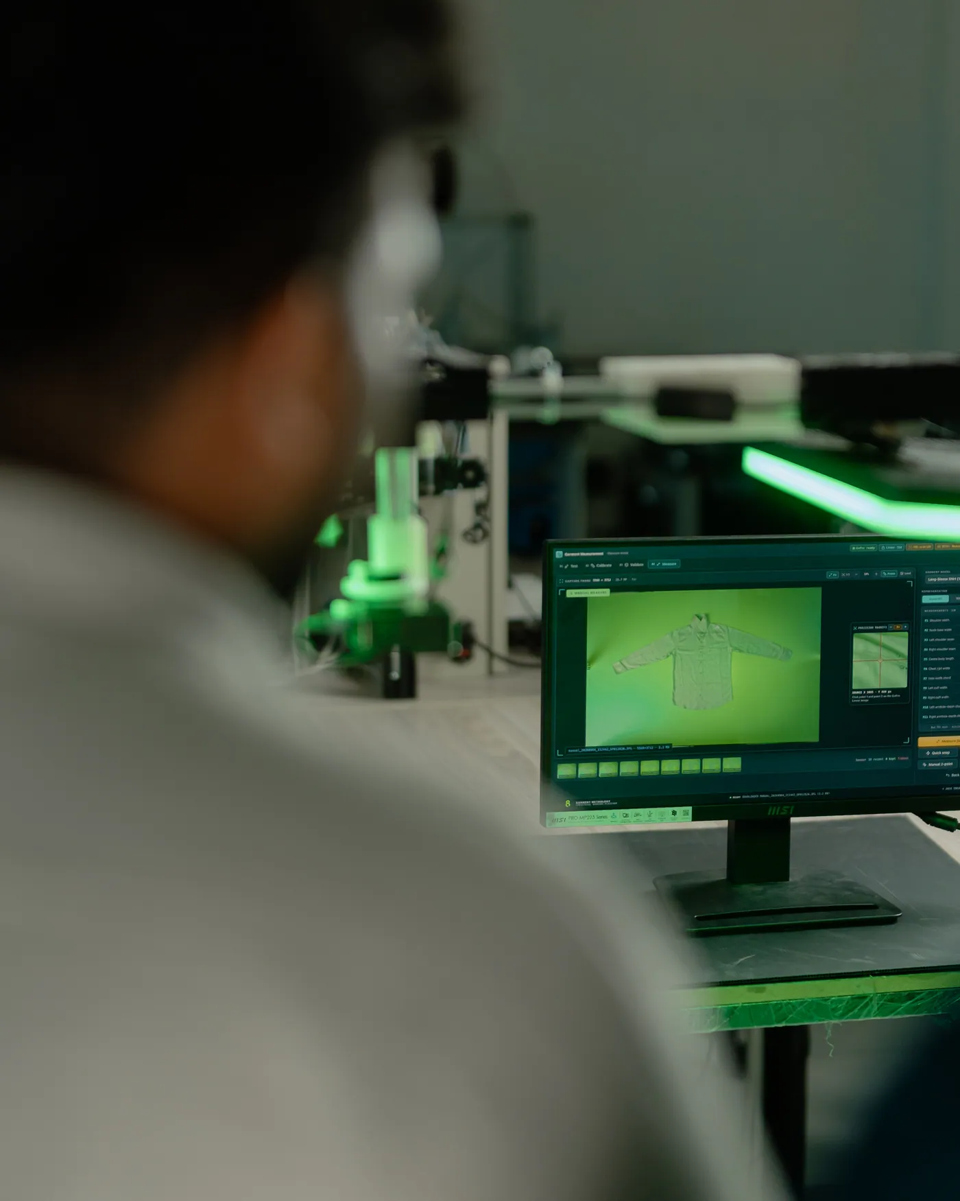 Vision inspection software on a monitor